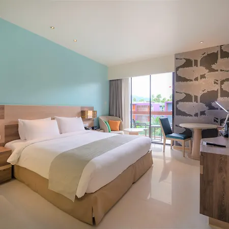 Holiday Inn Express Phuket Patong Beach Central By Ihg-3